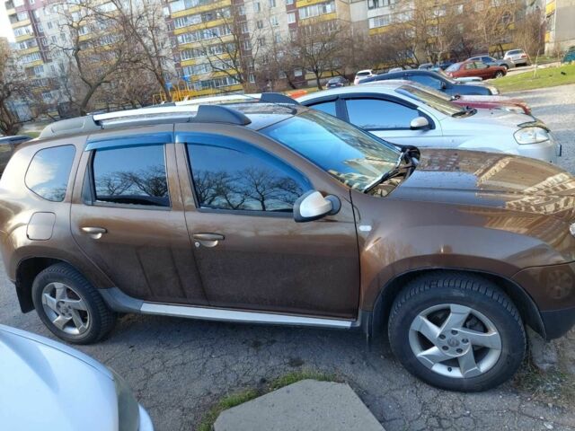 Рено Дастер 2012 у Кам'янське (Дніпродзержинськ) на Automoto.ua Коричневий Рено Дастер, об'ємом двигуна 1.6 л та пробігом 122 тис. км за 7700 $, фото 6 на Automoto.ua