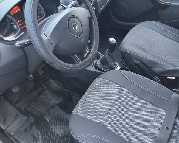 Коричневый Рено Дастер, объемом двигателя 1.6 л и пробегом 230 тыс. км за 7000 $, фото 7 на Automoto.ua