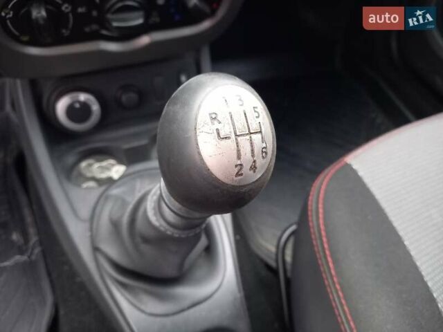 Коричневый Рено Дастер, объемом двигателя 1.46 л и пробегом 188 тыс. км за 9200 $, фото 26 на Automoto.ua