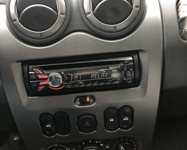 Коричневий Рено Дастер, об'ємом двигуна 1.5 л та пробігом 170 тис. км за 10500 $, фото 5 на Automoto.ua