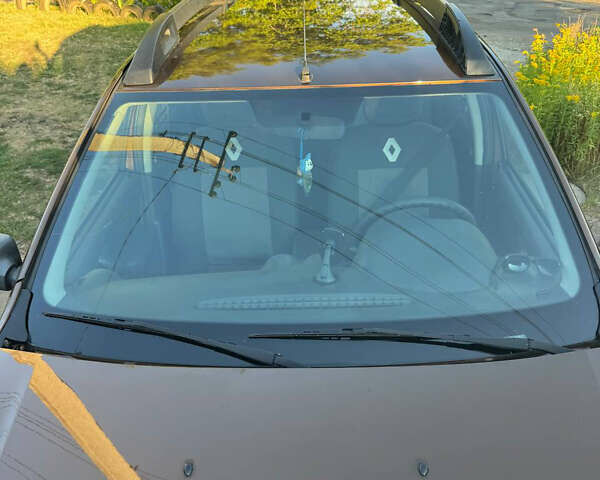 Коричневый Рено Дастер, объемом двигателя 2 л и пробегом 222 тыс. км за 8100 $, фото 11 на Automoto.ua