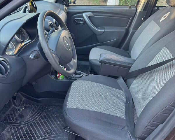 Коричневый Рено Дастер, объемом двигателя 2 л и пробегом 222 тыс. км за 8100 $, фото 7 на Automoto.ua