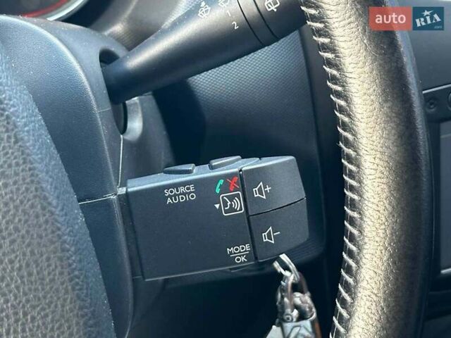 Коричневый Рено Дастер, объемом двигателя 1.6 л и пробегом 135 тыс. км за 10740 $, фото 21 на Automoto.ua