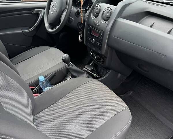 Коричневый Рено Дастер, объемом двигателя 1.46 л и пробегом 72 тыс. км за 9100 $, фото 15 на Automoto.ua