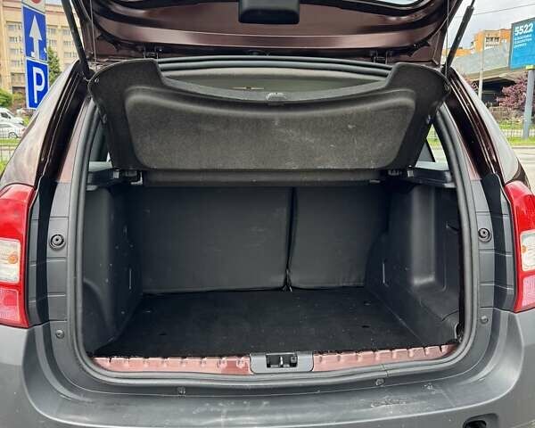 Коричневый Рено Дастер, объемом двигателя 1.46 л и пробегом 72 тыс. км за 9100 $, фото 16 на Automoto.ua