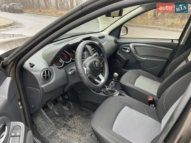 Коричневый Рено Дастер, объемом двигателя 1.46 л и пробегом 198 тыс. км за 9500 $, фото 7 на Automoto.ua