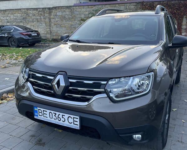 Коричневый Рено Дастер, объемом двигателя 1.6 л и пробегом 45 тыс. км за 14900 $, фото 3 на Automoto.ua