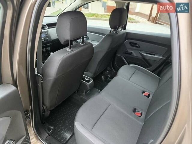 Коричневый Рено Дастер, объемом двигателя 1.6 л и пробегом 23 тыс. км за 16500 $, фото 44 на Automoto.ua