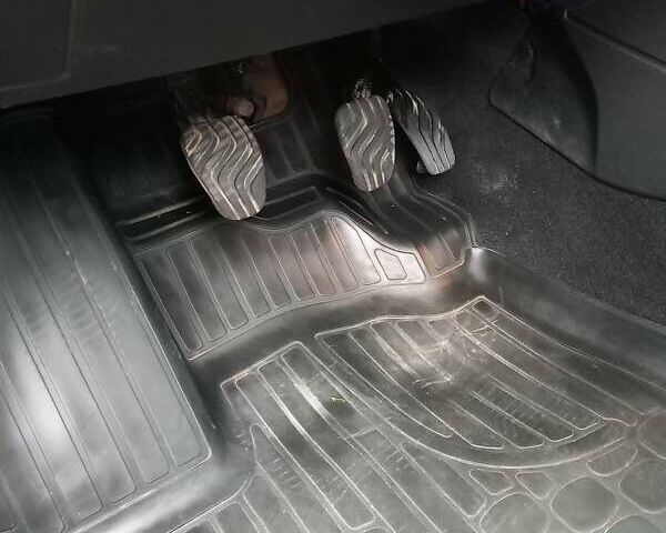 Коричневый Рено Дастер, объемом двигателя 1.46 л и пробегом 110 тыс. км за 16650 $, фото 23 на Automoto.ua