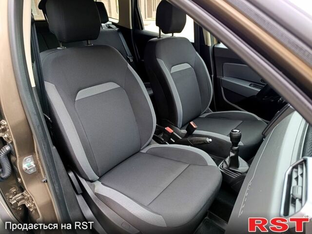 Коричневый Рено Дастер, объемом двигателя 1.6 л и пробегом 23 тыс. км за 16500 $, фото 12 на Automoto.ua