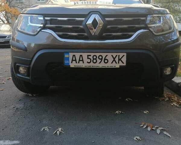 Коричневый Рено Дастер, объемом двигателя 1.6 л и пробегом 9 тыс. км за 18000 $, фото 4 на Automoto.ua