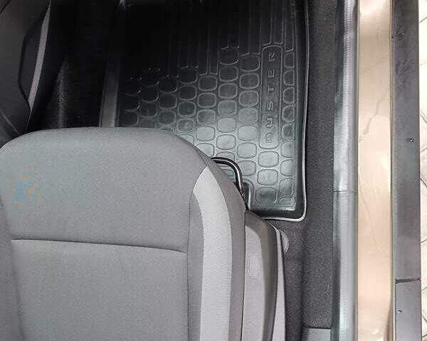 Коричневый Рено Дастер, объемом двигателя 1.6 л и пробегом 23 тыс. км за 16500 $, фото 59 на Automoto.ua