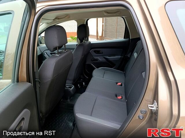 Коричневый Рено Дастер, объемом двигателя 1.6 л и пробегом 23 тыс. км за 16500 $, фото 9 на Automoto.ua