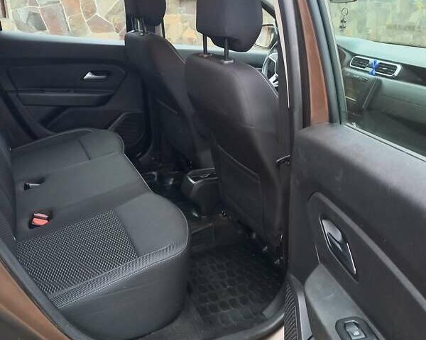 Коричневый Рено Дастер, объемом двигателя 1.46 л и пробегом 110 тыс. км за 16650 $, фото 8 на Automoto.ua