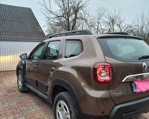 Коричневый Рено Дастер, объемом двигателя 1.46 л и пробегом 110 тыс. км за 16650 $, фото 2 на Automoto.ua