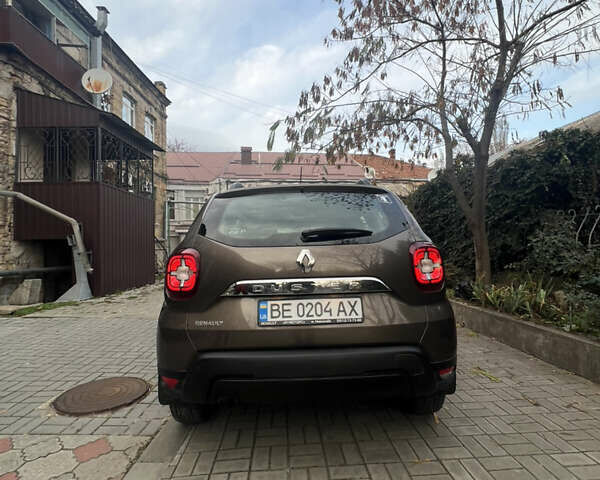 Коричневий Рено Дастер, об'ємом двигуна 1.6 л та пробігом 23 тис. км за 16000 $, фото 6 на Automoto.ua