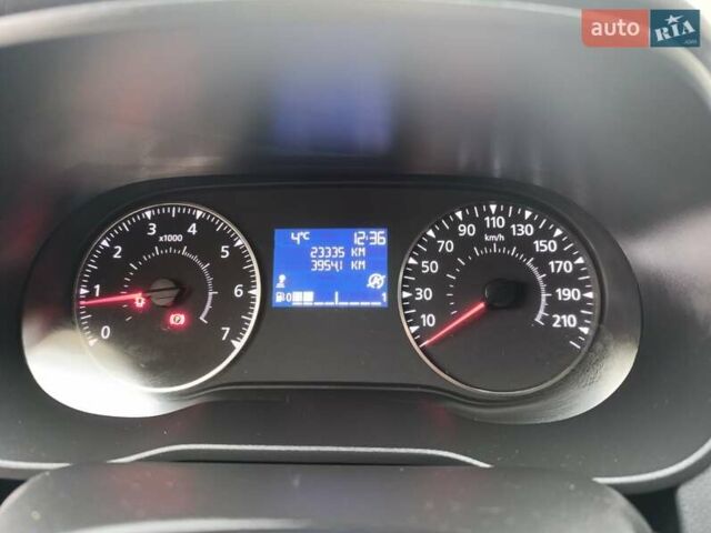 Коричневый Рено Дастер, объемом двигателя 1.6 л и пробегом 23 тыс. км за 16500 $, фото 35 на Automoto.ua
