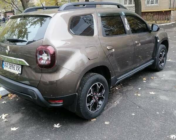 Коричневый Рено Дастер, объемом двигателя 1.6 л и пробегом 9 тыс. км за 18000 $, фото 18 на Automoto.ua