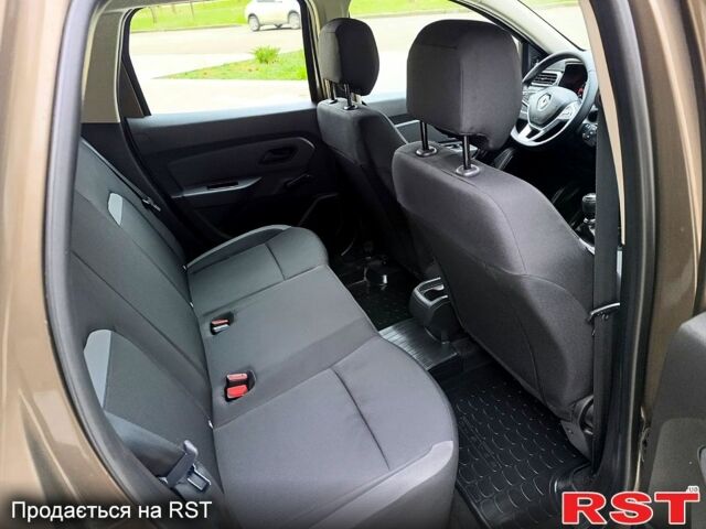 Коричневый Рено Дастер, объемом двигателя 1.6 л и пробегом 23 тыс. км за 16500 $, фото 11 на Automoto.ua