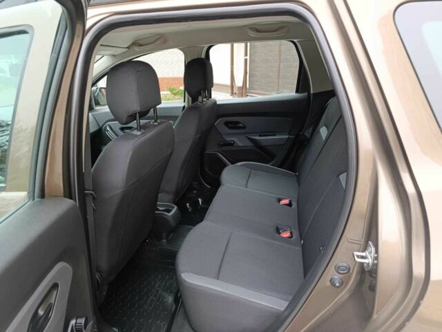 Коричневий Рено Дастер, об'ємом двигуна 1.6 л та пробігом 23 тис. км за 16500 $, фото 18 на Automoto.ua