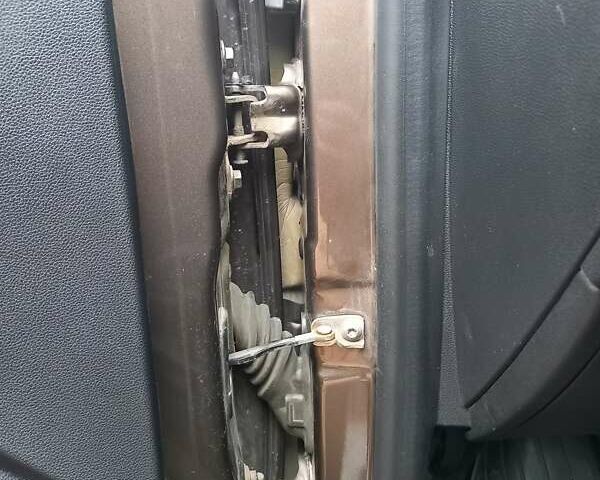 Коричневый Рено Дастер, объемом двигателя 1.46 л и пробегом 110 тыс. км за 16650 $, фото 22 на Automoto.ua