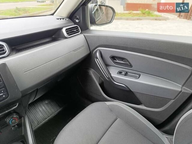 Коричневый Рено Дастер, объемом двигателя 1.6 л и пробегом 23 тыс. км за 16500 $, фото 42 на Automoto.ua