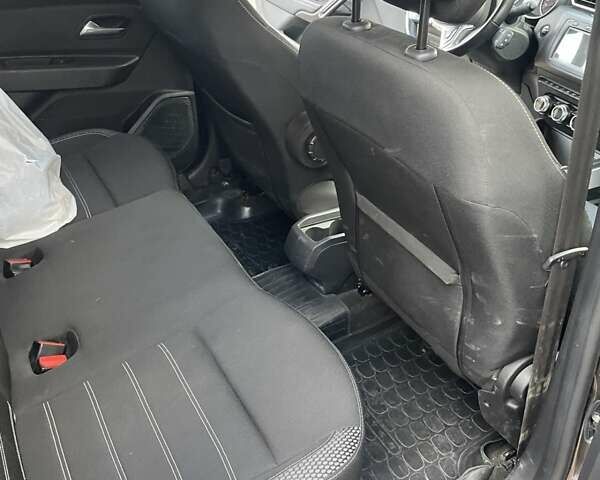 Коричневый Рено Дастер, объемом двигателя 1.46 л и пробегом 123 тыс. км за 17500 $, фото 1 на Automoto.ua