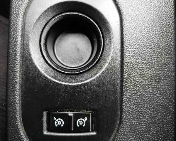 Коричневый Рено Дастер, объемом двигателя 1.6 л и пробегом 23 тыс. км за 16500 $, фото 41 на Automoto.ua