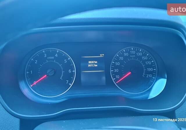 Коричневый Рено Дастер, объемом двигателя 1.6 л и пробегом 88 тыс. км за 16000 $, фото 3 на Automoto.ua