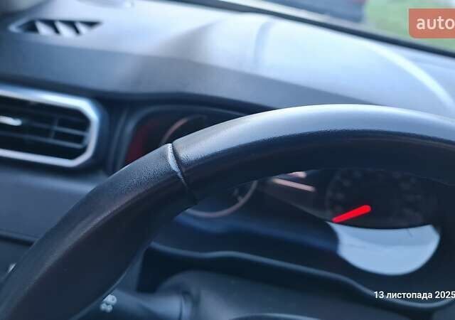 Коричневый Рено Дастер, объемом двигателя 1.6 л и пробегом 88 тыс. км за 16000 $, фото 9 на Automoto.ua