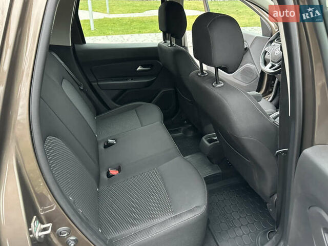 Коричневий Рено Дастер, об'ємом двигуна 1.6 л та пробігом 25 тис. км за 15900 $, фото 22 на Automoto.ua