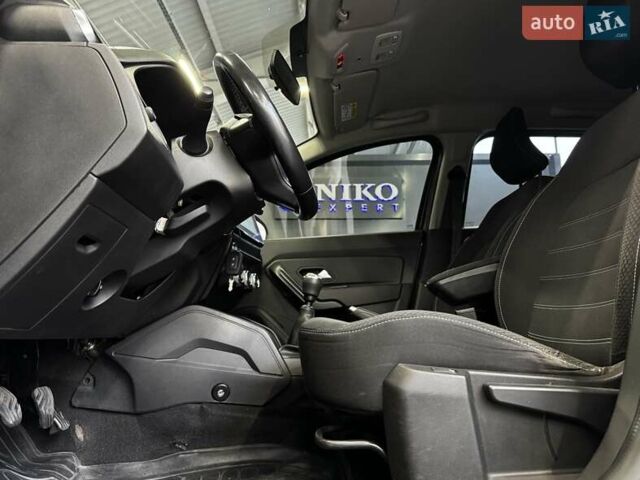 Коричневий Рено Дастер, об'ємом двигуна 1.5 л та пробігом 203 тис. км за 14500 $, фото 23 на Automoto.ua