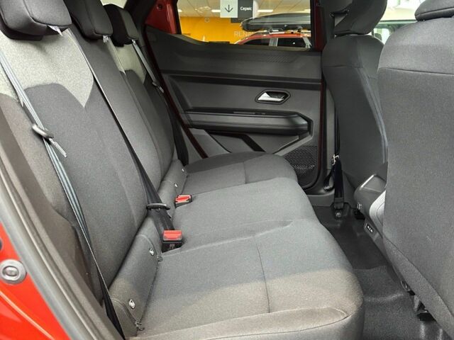 Коричневый Рено Дастер, объемом двигателя 0 л и пробегом 0 тыс. км за 26506 $, фото 7 на Automoto.ua