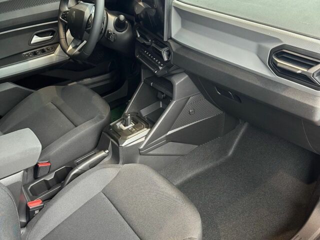 Коричневый Рено Дастер, объемом двигателя 0 л и пробегом 0 тыс. км за 26506 $, фото 3 на Automoto.ua