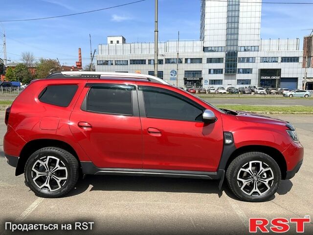 Красный Рено Дастер, объемом двигателя 1.5 л и пробегом 85 тыс. км за 17600 $, фото 1 на Automoto.ua