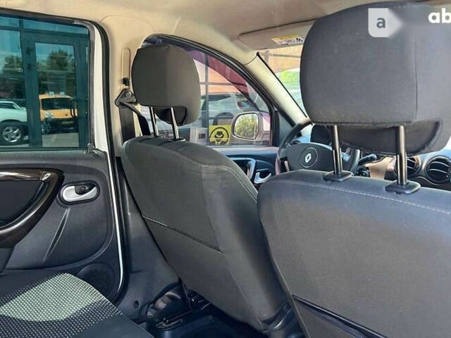 Рено Дастер, объемом двигателя 0 л и пробегом 244 тыс. км за 10100 $, фото 23 на Automoto.ua