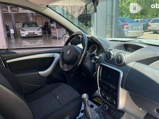 Рено Дастер, объемом двигателя 1.5 л и пробегом 208 тыс. км за 9700 $, фото 16 на Automoto.ua