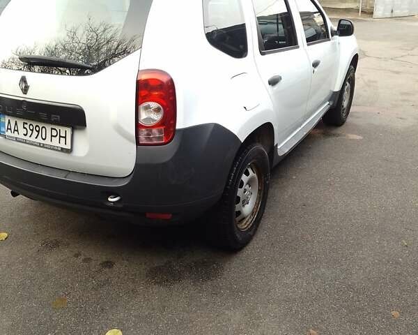 Рено Дастер, об'ємом двигуна 1.6 л та пробігом 210 тис. км за 7500 $, фото 4 на Automoto.ua