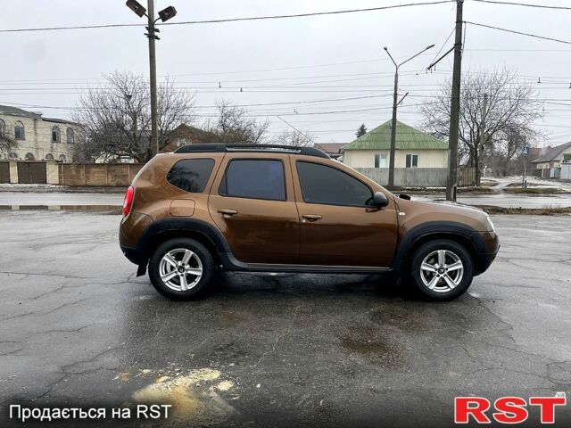 Рено Дастер, объемом двигателя 2 л и пробегом 182 тыс. км за 9900 $, фото 5 на Automoto.ua