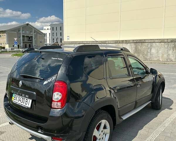 Рено Дастер, объемом двигателя 2 л и пробегом 187 тыс. км за 9000 $, фото 5 на Automoto.ua