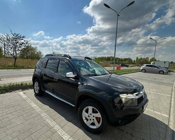 Рено Дастер, объемом двигателя 2 л и пробегом 187 тыс. км за 9000 $, фото 2 на Automoto.ua