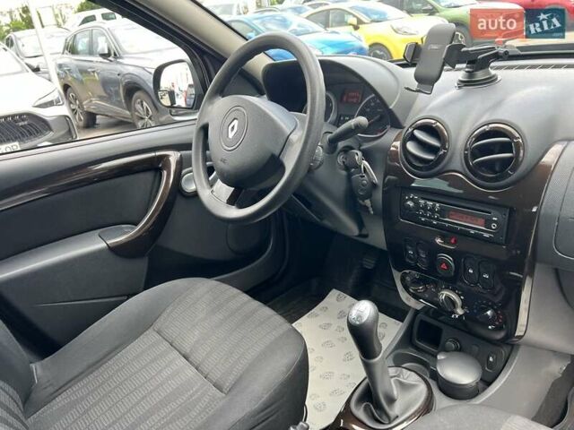 Рено Дастер, объемом двигателя 1.6 л и пробегом 159 тыс. км за 7999 $, фото 19 на Automoto.ua