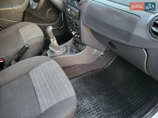 Рено Дастер, об'ємом двигуна 1.5 л та пробігом 137 тис. км за 9400 $, фото 106 на Automoto.ua
