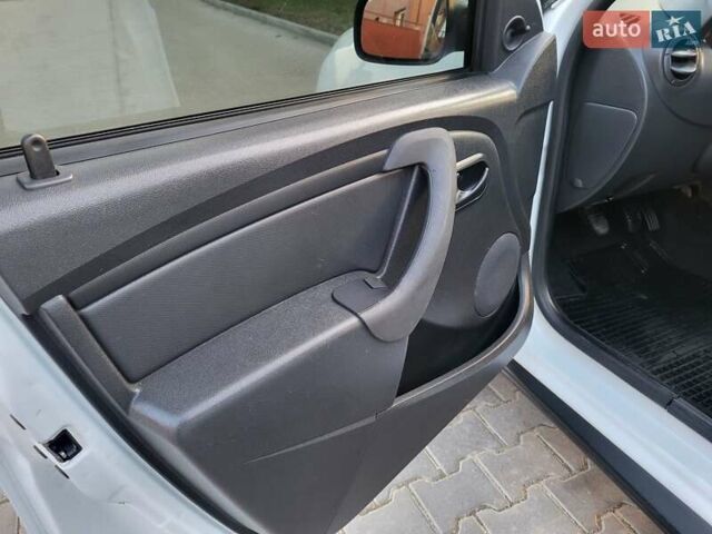 Рено Дастер, об'ємом двигуна 1.5 л та пробігом 137 тис. км за 9400 $, фото 83 на Automoto.ua