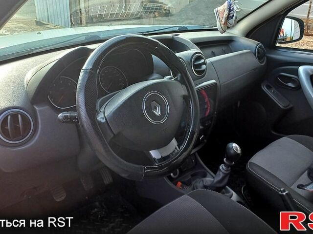 Рено Дастер, объемом двигателя 1.5 л и пробегом 148 тыс. км за 9000 $, фото 6 на Automoto.ua