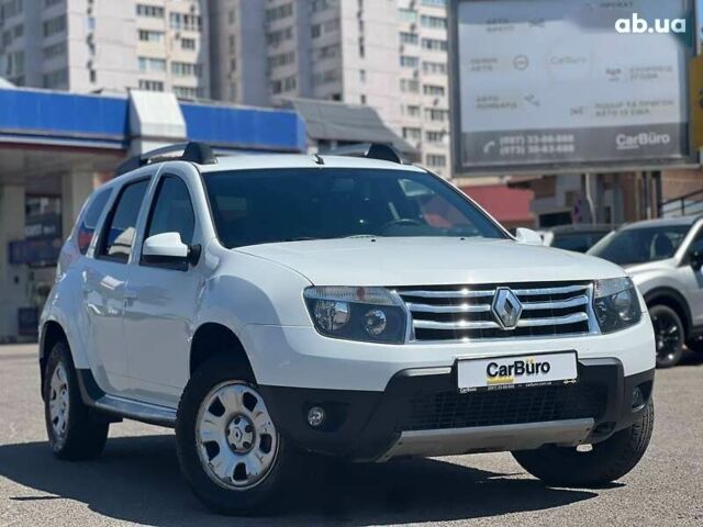 Рено Дастер, объемом двигателя 2 л и пробегом 93 тыс. км за 9900 $, фото 2 на Automoto.ua