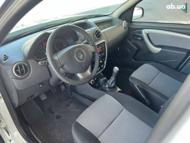 Рено Дастер, объемом двигателя 0 л и пробегом 93 тыс. км за 9700 $, фото 12 на Automoto.ua