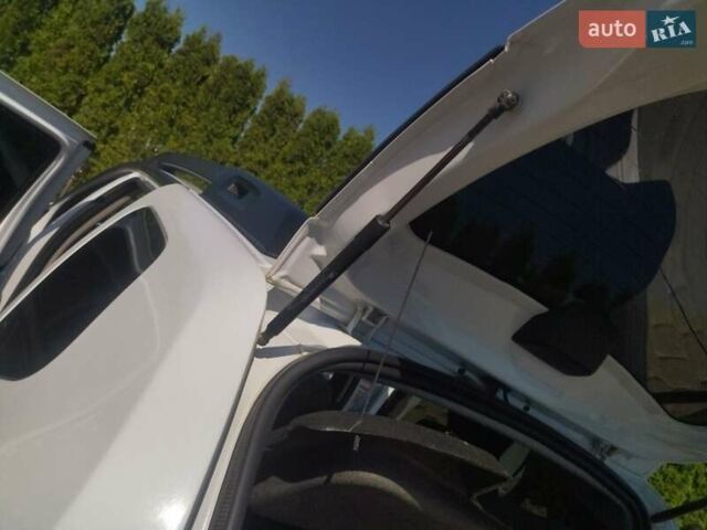 Рено Дастер, объемом двигателя 1.6 л и пробегом 120 тыс. км за 12600 $, фото 6 на Automoto.ua