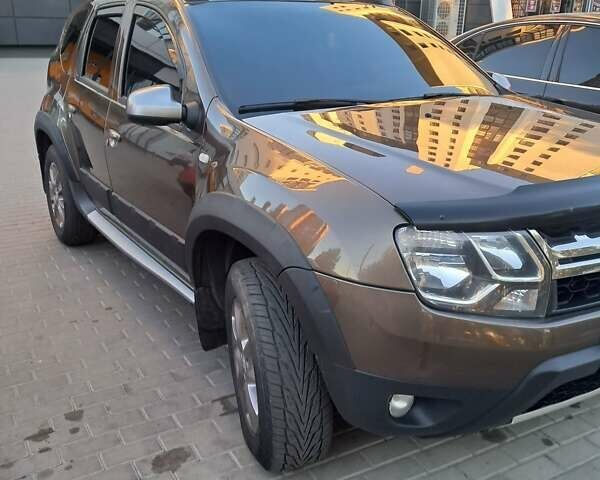 Рено Дастер, объемом двигателя 1.5 л и пробегом 185 тыс. км за 12800 $, фото 2 на Automoto.ua