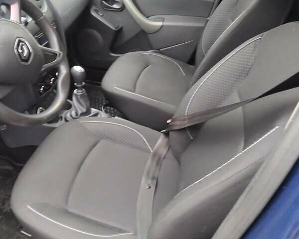 Рено Дастер, объемом двигателя 1.5 л и пробегом 305 тыс. км за 10200 $, фото 3 на Automoto.ua